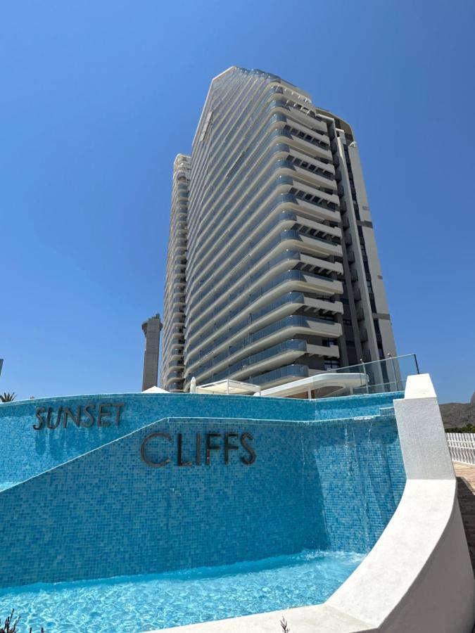 Apartment Sunset Cliffs 5 Star Complex With Heated Pool And Jacuzzi's Benidorm
